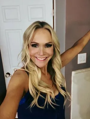 Barbara Alyn Woods OnlyFans Leaked Free Thumbnail Picture - #X6JAxondec