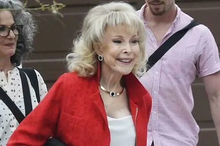 Barbara Eden OnlyFans Leaked Free Thumbnail Picture - #DoHtTIb1jR