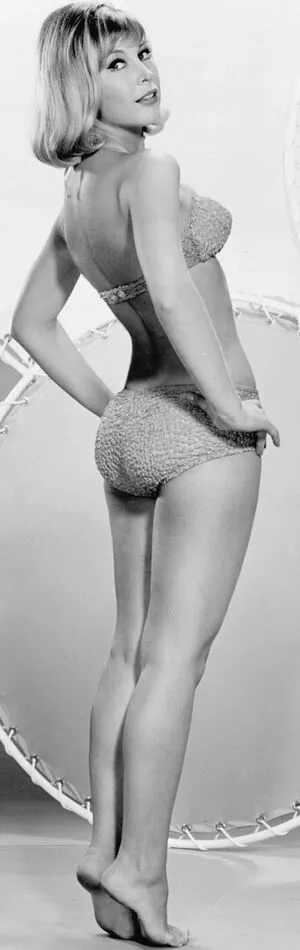 Barbara Eden OnlyFans Leaked Free Thumbnail Picture - #UakM5TQGbg