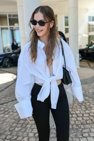 Barbara Palvin OnlyFans Leaked Free Thumbnail Picture - #6APjzqSvTU