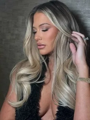 Barbie Blank OnlyFans Leaked Free Thumbnail Picture - #JmMEx8XA52