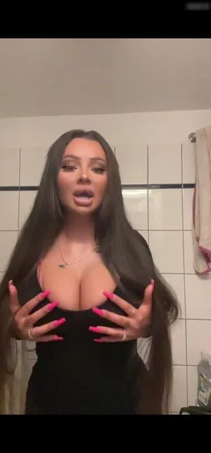 Barbie Ilginay OnlyFans Leaked Free Thumbnail Picture - #P4nncK9mTn