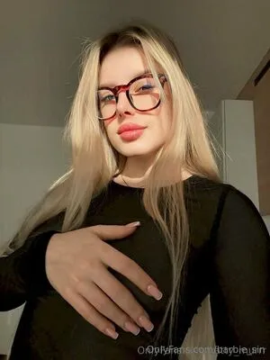 Barbie Sin OnlyFans Leaked Free Thumbnail Picture - #pgMdnJ6m5V