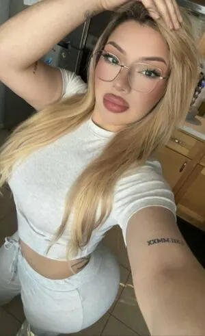 Barbiealiynn OnlyFans Leaked Free Thumbnail Picture - #28f9Qv1oJ4