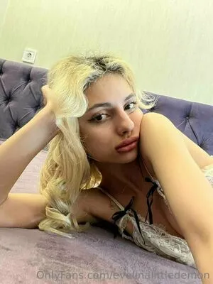 Barbielittledemon OnlyFans Leaked Free Thumbnail Picture - #3XmeFSBBS7