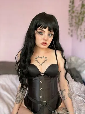 Barbwirefree OnlyFans Leaked Free Thumbnail Picture - #roQzl1hLYX