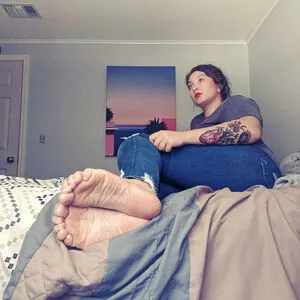 Bare Feet OnlyFans Leaked Free Thumbnail Picture - #5W2XtnLu5y