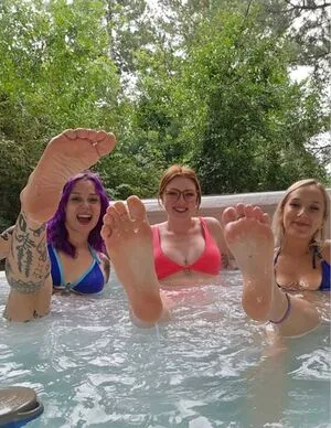 Bare Feet OnlyFans Leaked Free Thumbnail Picture - #KOd0UsHIvJ