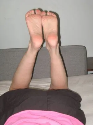 Bare Feet OnlyFans Leaked Free Thumbnail Picture - #NofumxKDYm