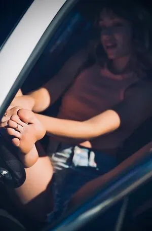 Bare Feet OnlyFans Leaked Free Thumbnail Picture - #THL1Wy2Sjy