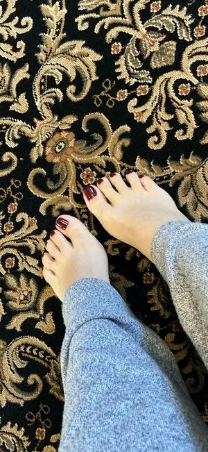 Bare Feet OnlyFans Leaked Free Thumbnail Picture - #Ubc20yEJao