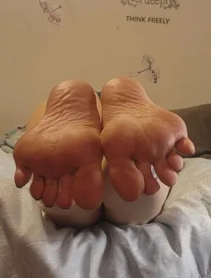 Bare Feet OnlyFans Leaked Free Thumbnail Picture - #esiObwoT8q
