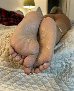 Bare Feet OnlyFans Leaked Free Thumbnail Picture - #oaHfTnBM8l
