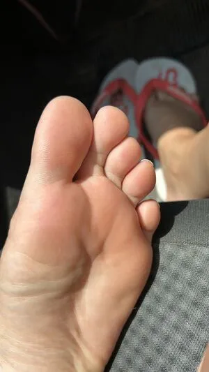 Bare Feet OnlyFans Leaked Free Thumbnail Picture - #tE1TvIZxNr