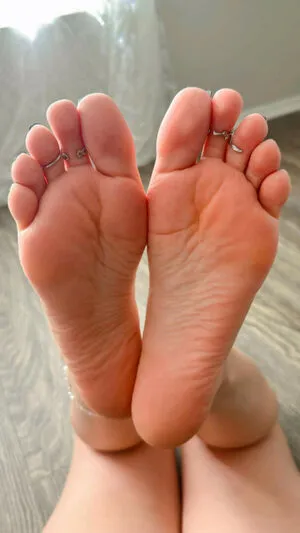 Bare Feet OnlyFans Leaked Free Thumbnail Picture - #teblQ2mDz6