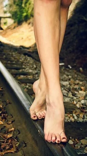 Bare Feet OnlyFans Leaked Free Thumbnail Picture - #u9Hxge6XTV