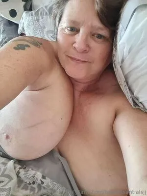 Bareessentialsjj OnlyFans Leaked Free Thumbnail Picture - #y72M3rqTLZ