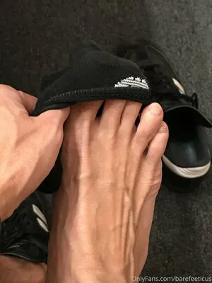 Barefeeticus OnlyFans Leaked Free Thumbnail Picture - #OBMENX8P8w
