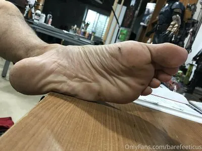 Barefeeticus OnlyFans Leaked Free Thumbnail Picture - #aXGMPB94n4