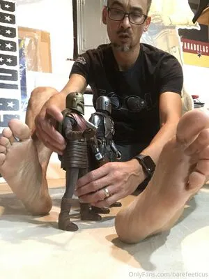Barefeeticus OnlyFans Leaked Free Thumbnail Picture - #hsGlPePmGc