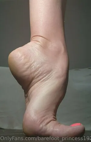 Barefoot Princess1922 OnlyFans Leaked Free Thumbnail Picture - #4UCvA34IWL