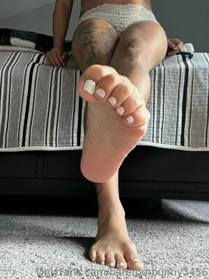 Barefootbunny3456 OnlyFans Leaked Free Thumbnail Picture - #k2m980hN2n