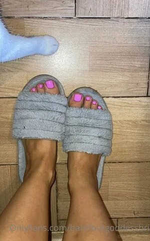 Barefootgoddessbri OnlyFans Leaked Free Thumbnail Picture - #Q6sEICgBsC