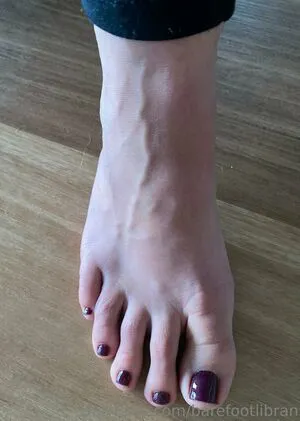 Barefootlibran OnlyFans Leaked Free Thumbnail Picture - #M8aZD3ZCD2