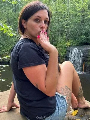 Barefootmamamn OnlyFans Leaked Free Thumbnail Picture - #EVjm4nNgNB