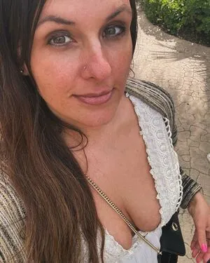 Barefootmamamn OnlyFans Leaked Free Thumbnail Picture - #p9rAKj4Qi9