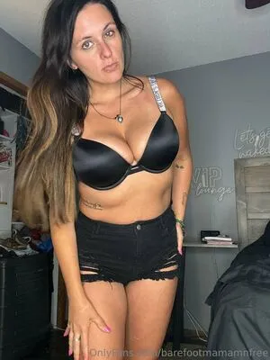 Barefootmamamnfree OnlyFans Leaked Free Thumbnail Picture - #cHl3EdhAXW