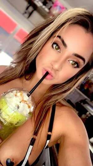 Barista Alexis OnlyFans Leaked Free Thumbnail Picture - #0L7TRCJdSd