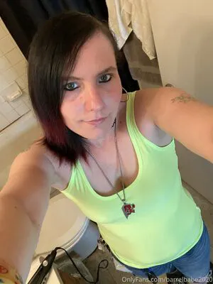 Barrelbabe2020 OnlyFans Leaked Free Thumbnail Picture - #Mc8N7EnoDt