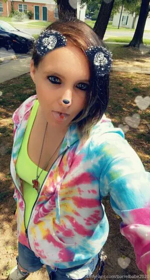 Barrelbabe2020 OnlyFans Leaked Free Thumbnail Picture - #ooMV25Cryx