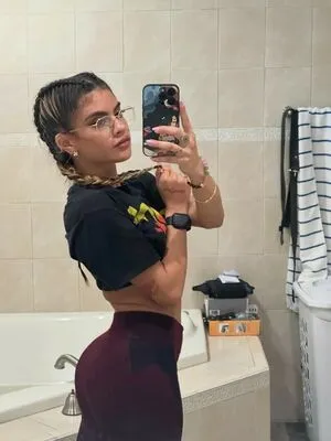 Basedaleja OnlyFans Leaked Free Thumbnail Picture - #BDEPSVQITM