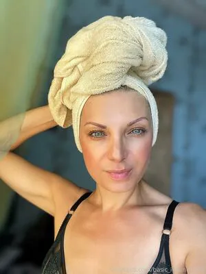 Basic Instinct Free OnlyFans Leaked Free Thumbnail Picture - #aqMeIY8QG1