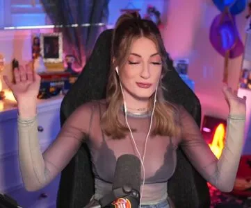 Basicwitgirl OnlyFans Leaked Free Thumbnail Picture - #07PVVWL3Ly