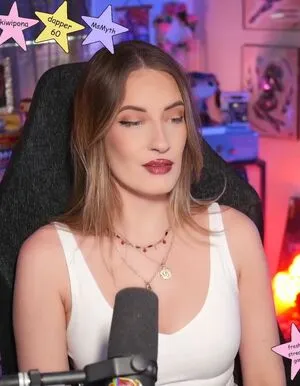 Basicwitgirl OnlyFans Leaked Free Thumbnail Picture - #9i6811135k