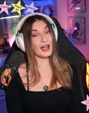 Basicwitgirl OnlyFans Leaked Free Thumbnail Picture - #Buaek2FjIE