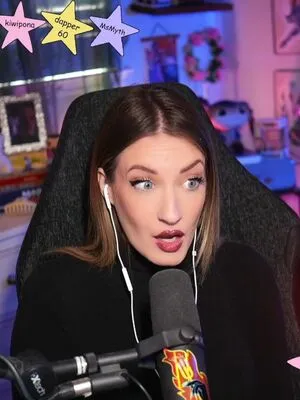 Basicwitgirl OnlyFans Leaked Free Thumbnail Picture - #CuVzFTX8EB