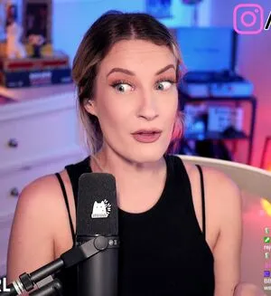 Basicwitgirl OnlyFans Leaked Free Thumbnail Picture - #Q9Whprkz4S