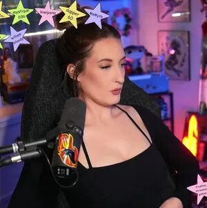 Basicwitgirl OnlyFans Leaked Free Thumbnail Picture - #SzteiqOrGp