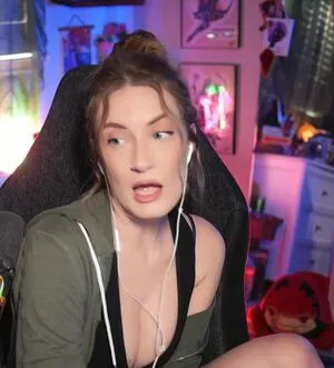 Basicwitgirl OnlyFans Leaked Free Thumbnail Picture - #UmnaxRecvF