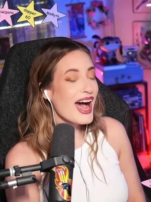 Basicwitgirl OnlyFans Leaked Free Thumbnail Picture - #daLW5q16kX