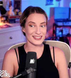 Basicwitgirl OnlyFans Leaked Free Thumbnail Picture - #mgwijudZut