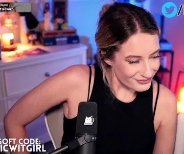 Basicwitgirl OnlyFans Leaked Free Thumbnail Picture - #t5ZEOGYgG0