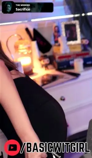 Basicwitgirl OnlyFans Leaked Free Thumbnail Picture - #uTg4Km9kT7