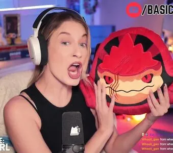 Basicwitgirl OnlyFans Leaked Free Thumbnail Picture - #zap6tZtTzW