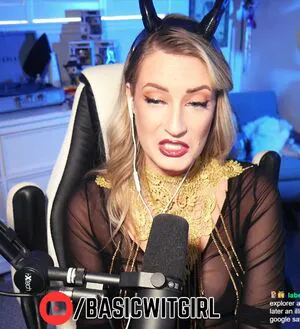 Basicwitgirl OnlyFans Leaked Free Thumbnail Picture - #A3VQ6AKXDA