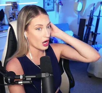 Basicwitgirl OnlyFans Leaked Free Thumbnail Picture - #CXOHALo3dw